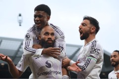 豪门悲喜夜：利物浦1-2曼联吞4连败 米兰2-1登顶 皇马1-0德比8连胜